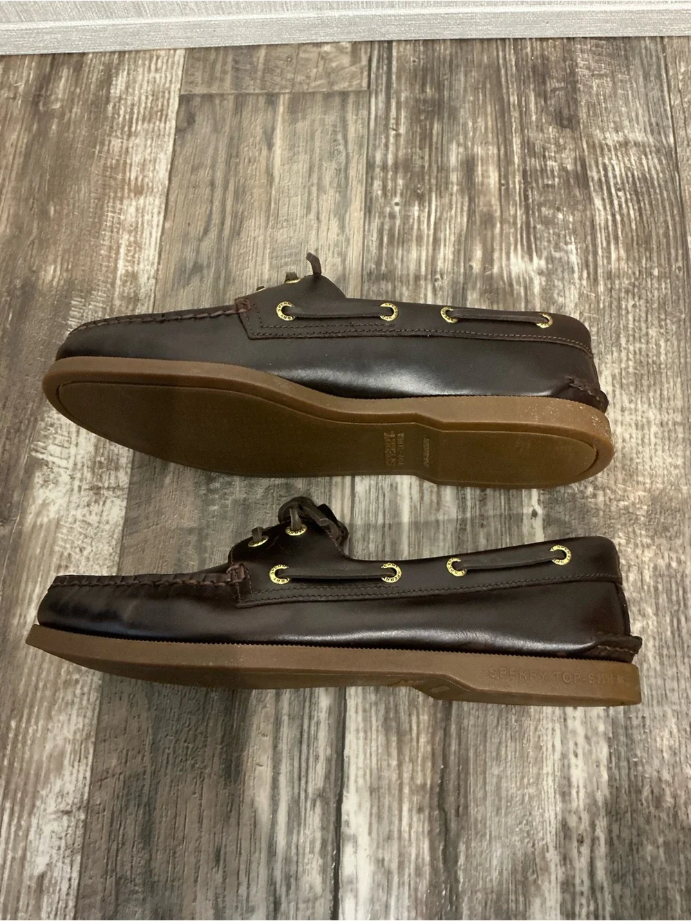 Classic Sperry Topsider Men's Brown Leather Boat Shoes Size 8